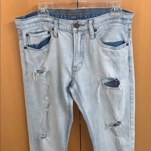 Men’s American Eagle Ripped Jeans Size 31